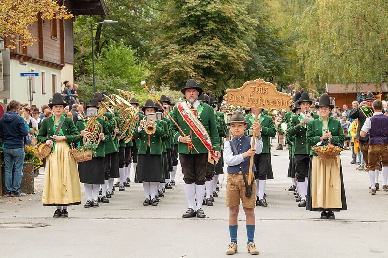 Sternshoppen mit Volksmusik, (un)gxundem Essen und guter Stimmung