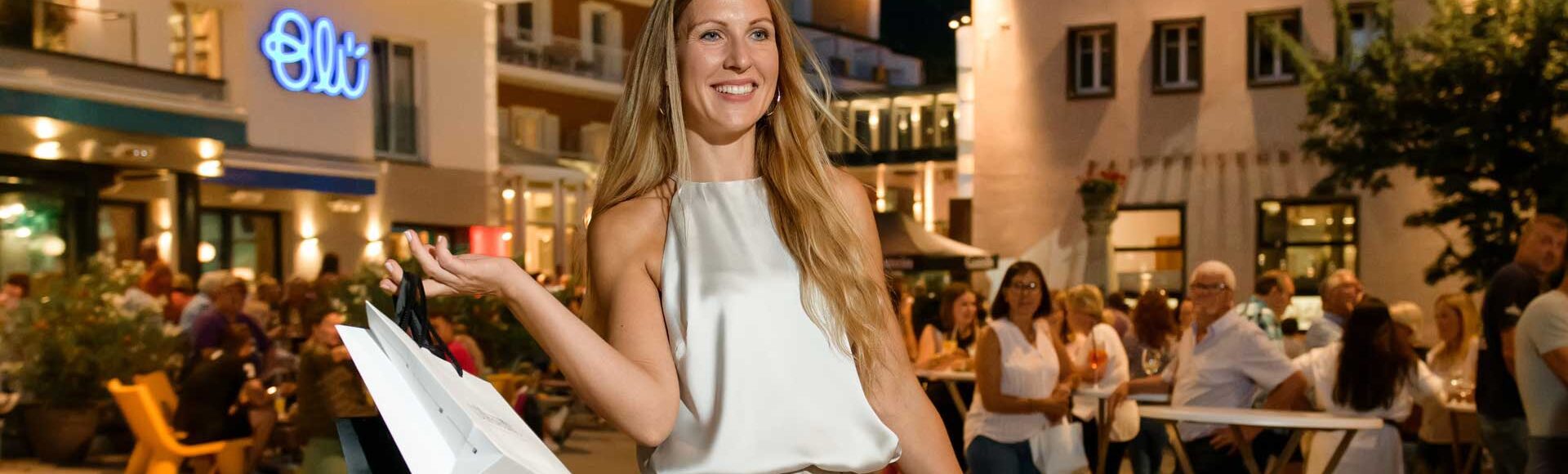 Sternshoppen im Ortszentrum von Bad Hofgastein, Live Musik, Essen, gute Stimmung
